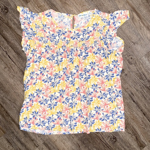 Kiwi Fresh • Butterfly Sleeve Floral Blouse - Picture 2 of 8